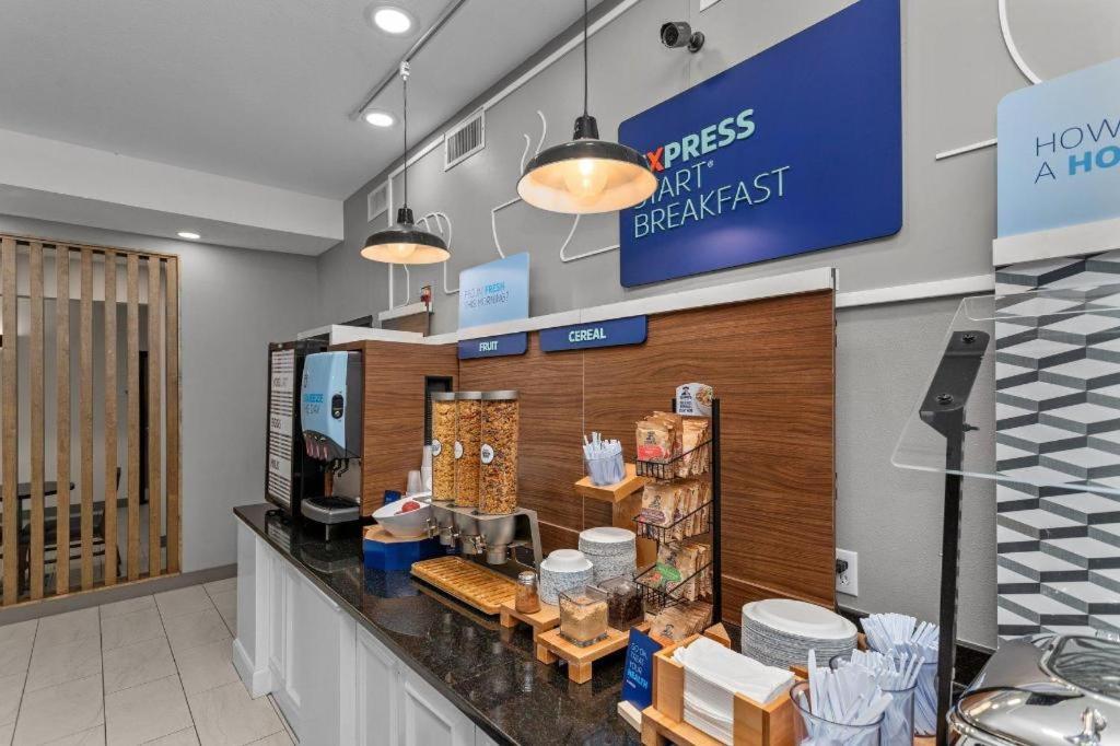 克罗基特智选假日酒店 Crockett 外观 照片